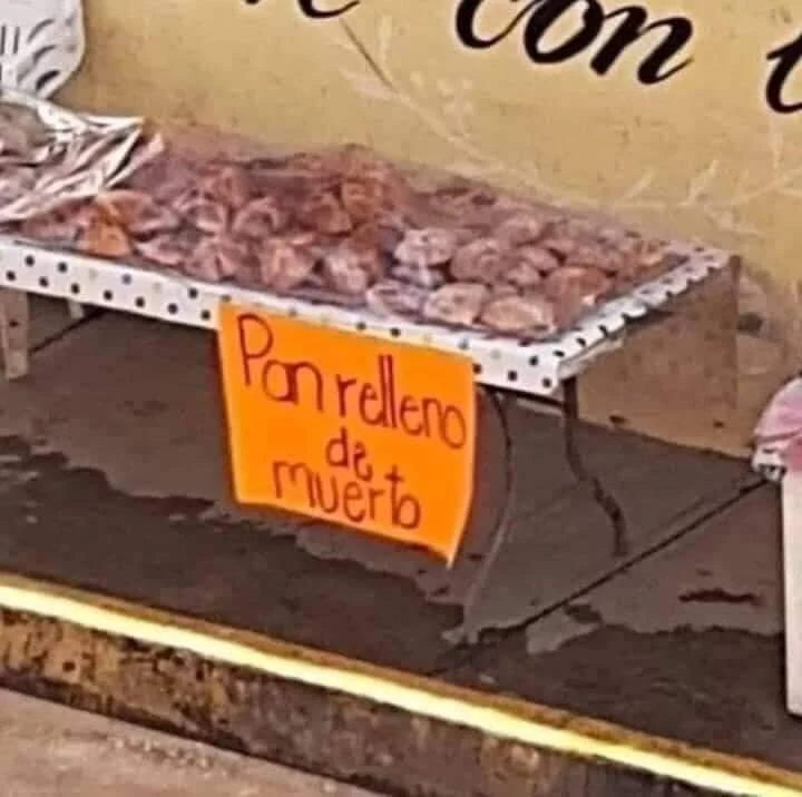 pan de muerto meme